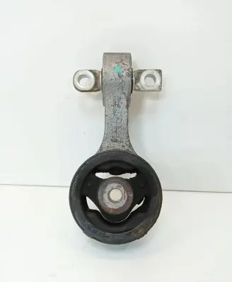 Honda CR-V Engine mount bracket 089005