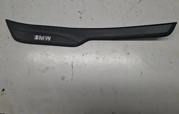 BMW 3 E90 E91 Side skirt rear trim 7060285 51477060285
