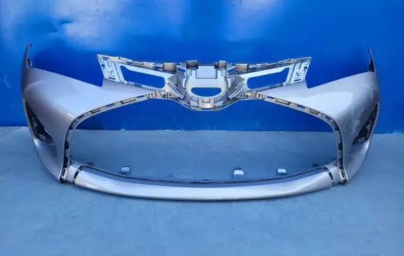 Toyota Yaris Front bumper 521190D660