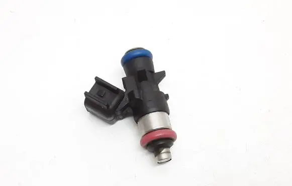 Dodge Challenger Fuel injector 05184085AC 0280158233