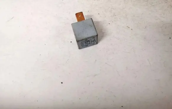 Volkswagen Polo Other relay 191906383c 22204004