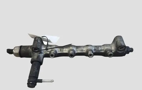 Opel Zafira B Fuel main line pipe 55PP0501