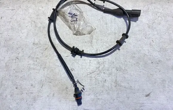 Jaguar XJ X351 ABS brake wheel speed sensor 8W832C204BA