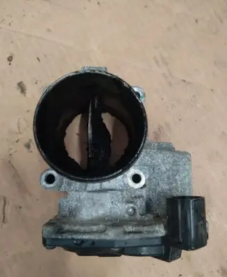 Hyundai Santa Fe Throttle valve 351002F100