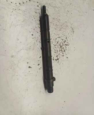 Audi A4 S4 B7 8E 8H Fuel injector 059130201G