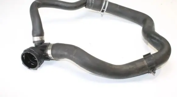 Ford Kuga I Engine coolant pipe/hose 8V418286AA