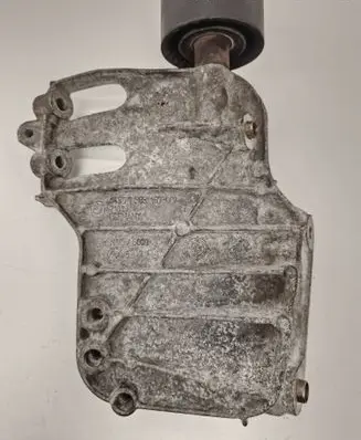 BMW 1 F20 F21 A/C compressor mount bracket 7585167 21034 NAC46000