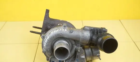 Renault Megane III Turbo H821067824 26SP26