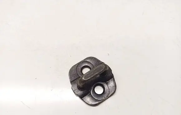 Nissan e-NV200 Front door lock loop/hook striker 