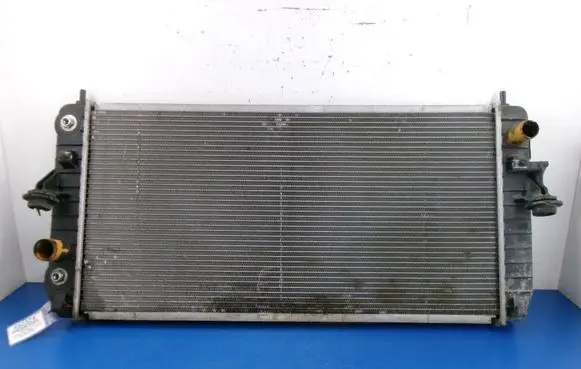 Cadillac DTS Coolant radiator 52406463