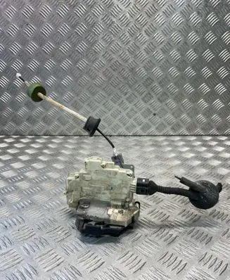 Audi A6 S6 C6 4F Front door lock 4F1837018