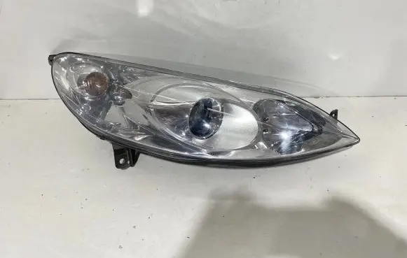 Peugeot 407 Headlight/headlamp 9660235980