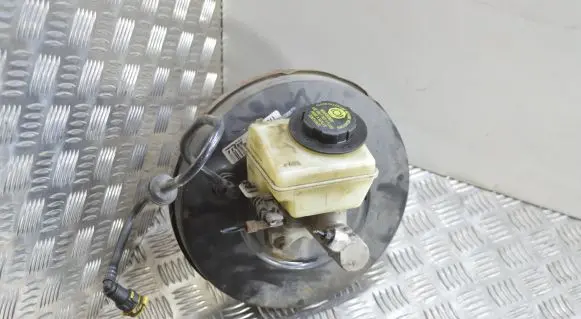 Opel Astra H Brake booster 13142359 17011176
