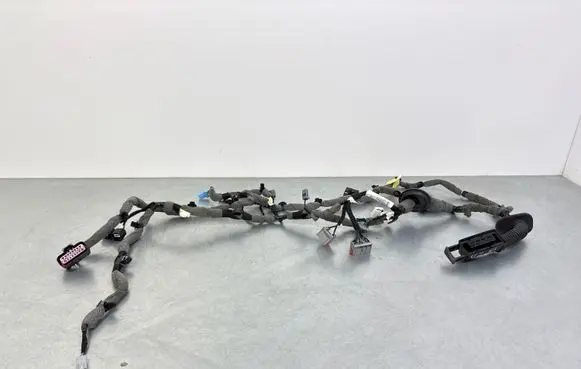 Land Rover Defender Rear door wiring loom P8B214632AAA