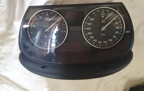 BMW 3 E90 E91 Speedometer (instrument cluster) 2154628