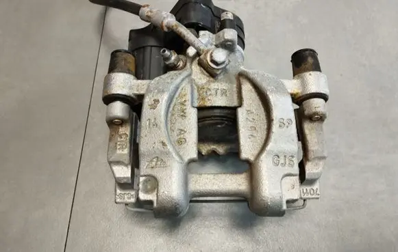 Audi Q3 F3 Rear brake caliper 3Q0615406AA