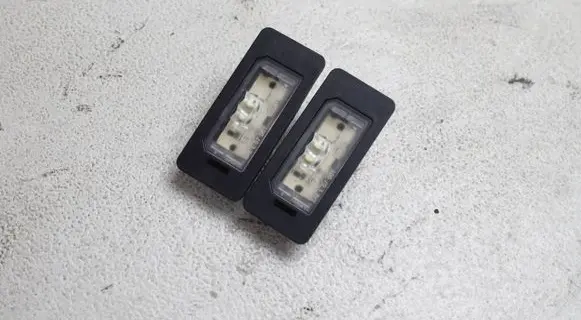 BMW 4 F32 F33 Number plate light 7193293 144142053 63267193293