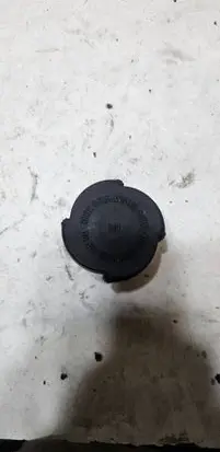 BMW X5 E53 Coolant expansion tank/reservoir cap 1742232