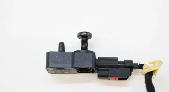 Opel Insignia A Airbag deployment crash/impact sensor 13502341