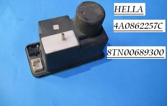 Audi 80 90 S2 B4 Central locking vacuum pump 4A0862257C 8TN00689300