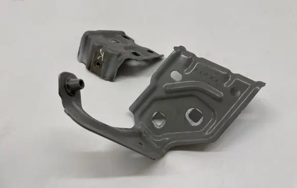 Mercedes-Benz EQA Fender mounting bracket A2478811500 A2478807901 A1778802100
