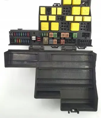 Jaguar S-Type Fuse box set 2R8T14A003EB