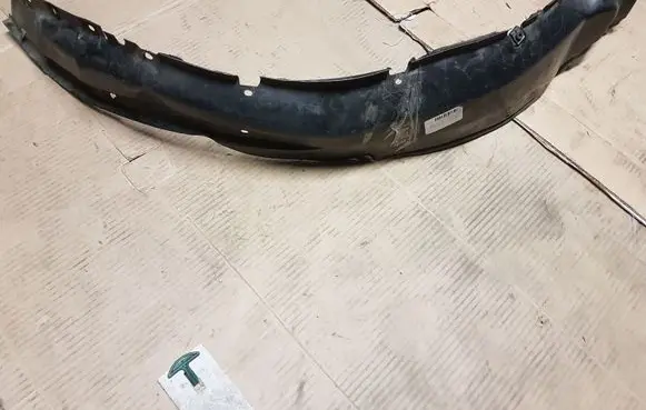 Mitsubishi Pajero Sport I Front wheel arch liner splash guards
