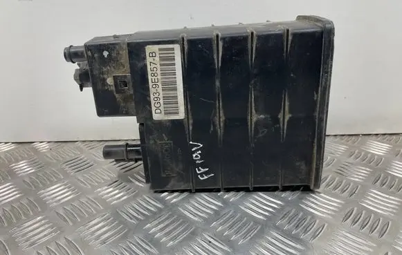 Ford Fusion II Active carbon filter fuel vapour canister DG939E857B
