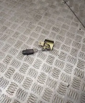 Toyota Land Cruiser (FJ60) Front door lock
