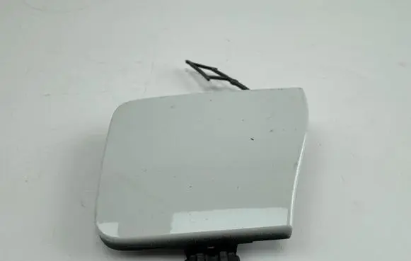 Volkswagen Golf VIII Front tow hook cap/cover 5H0807241A