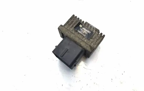 Peugeot 207 Glow plug pre-heat relay 9640469680 K1268