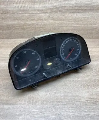 Volkswagen Caddy Speedometer (instrument cluster) 2K0920842E V0010000