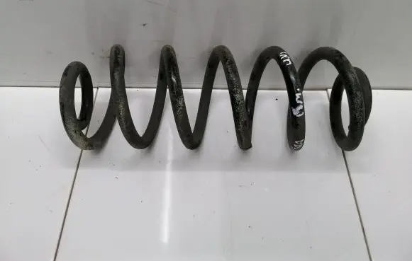 Opel Astra K Rear coil spring