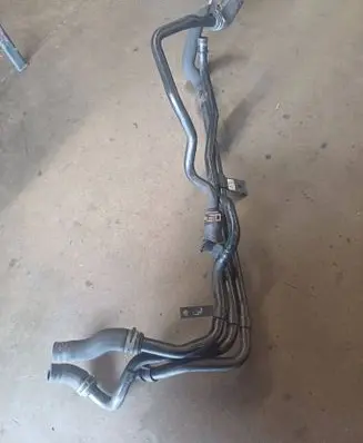 Audi A8 S8 D3 4E Engine coolant pipe/hose 4E0265235H