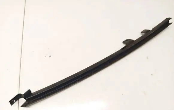 Opel Agila B Front door glass trim molding 