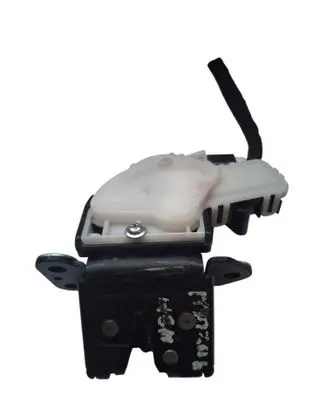 Mazda 6 Tailgate/trunk/boot lock/catch/latch C6728
