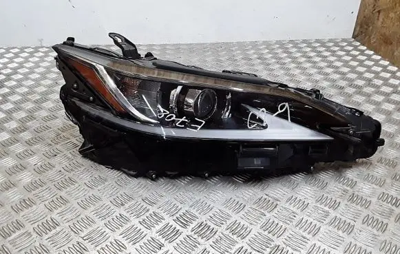 Lexus ES 300h Headlight/headlamp