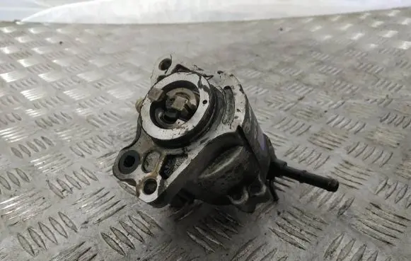 Vacuum pump