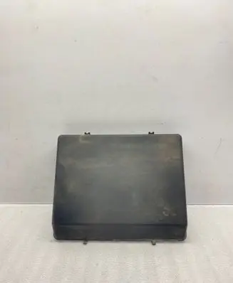 BMW 5 E34 Fuse box cover 1374029