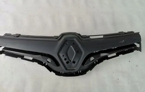 Renault Kangoo II Front grill