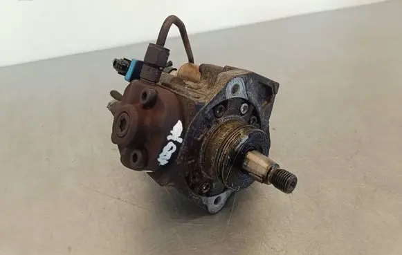 Opel Insignia B Fuel injection high pressure pump 55570040 06R05246 HU2940001470