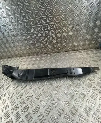 Audi Q5 SQ5 Fender end trim 8R0821111C
