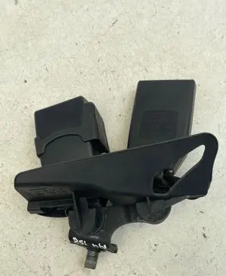 Audi A4 S4 B8 8K Rear seatbelt buckle 8K0857739B 27032008