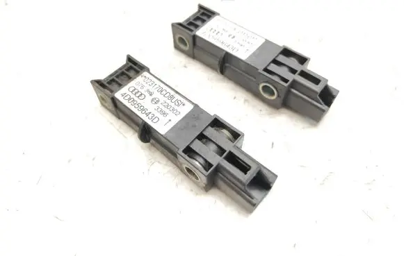 Audi A8 S8 D2 4D Airbag deployment crash/impact sensor 4D0959643D