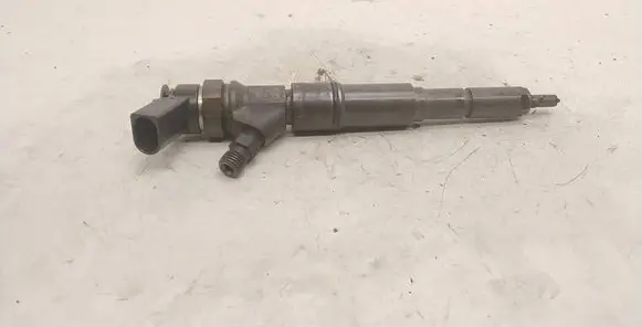 Fuel injector