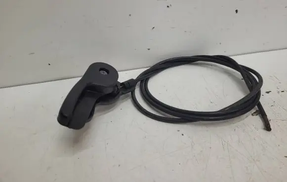 BMW 5 E34 Engine bonnet (hood) release handle 8102497