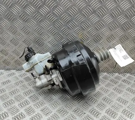 Volkswagen Tiguan Brake booster 5N2614105G 7N2611301A