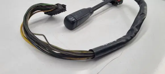 Mercedes-Benz W123 Indicator stalk SAEQ789107