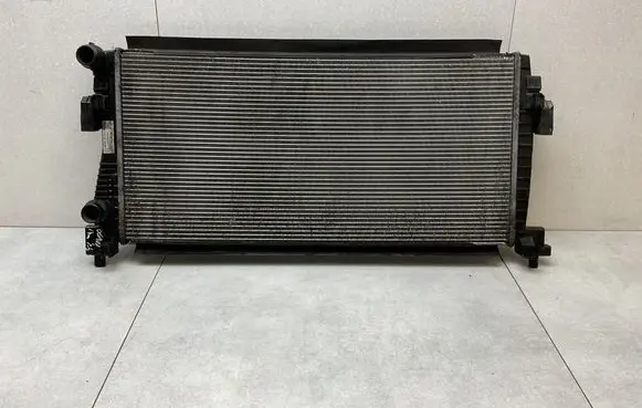 Skoda Octavia Mk3 (5E) Coolant radiator 5Q0121251EB