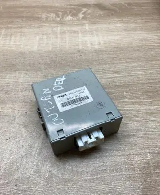 Mitsubishi Outlander Other control units/modules 8631A057 F0021C0133